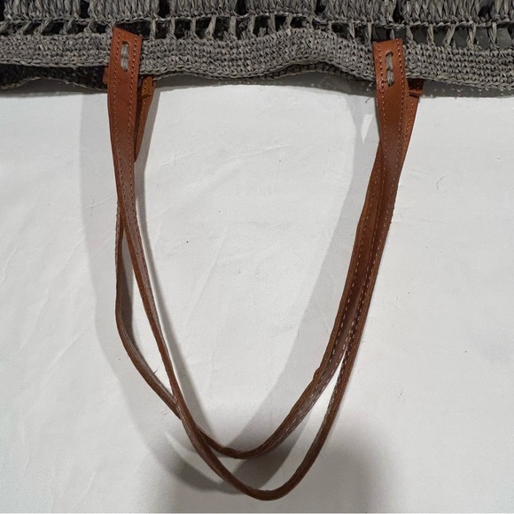 Mar Y Sol Cusco Crocheted Raffia Tote Bag, Dove Gray, Beach, Handcrafted - Picture 6 of 9